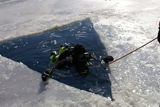 Ice Dive Drill